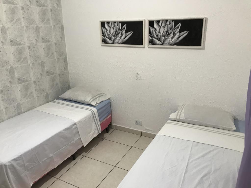 Pousada Hostel Universitario Лондрина Экстерьер фото